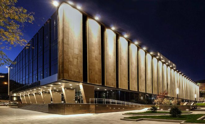 Архитектурное освещение Драматического Театра, г. Владивосток