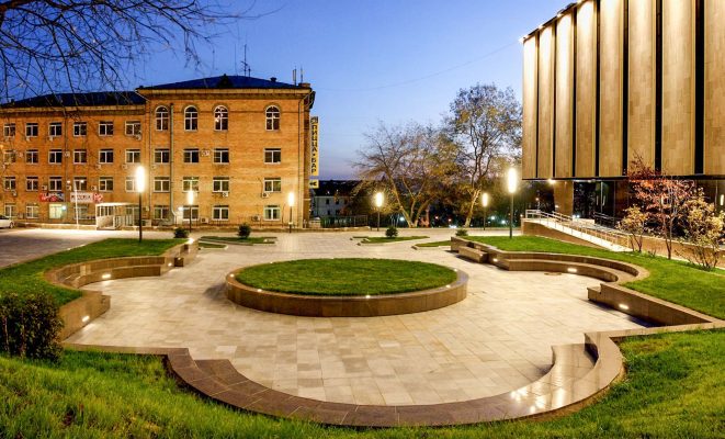 Архитектурное освещение Драматического Театра, г. Владивосток