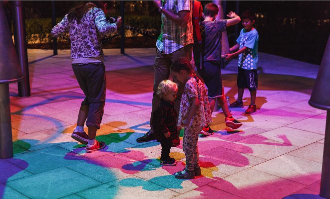 Архитектурное освещение игрового комплекса «Мега-качели», г. Москва, Парк культуры и отдыха им. Горького