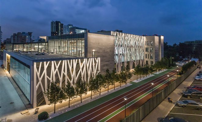 Освещение фасада «Хорошколы» — Хорошевской прогимназии